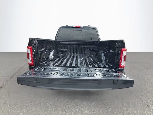Used 2023 Ford F150 Lariat AWD/4WD image 12