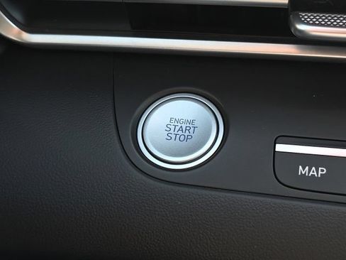Certified 2023 Hyundai Elantra SEL w/ Convenience Package FWD image 10