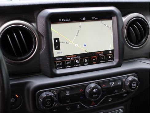Used 2021 Jeep Wrangler Unlimited Sport w/ Sun And Sound Package AWD/4WD image 21