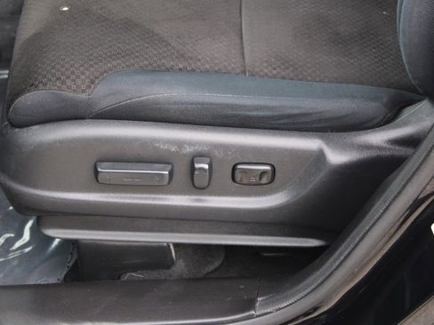 Used 2016 Honda CR-V EX image 17