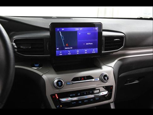 Certified 2022 Ford Explorer XLT w/ Equipment Group 202A AWD/4WD image 10