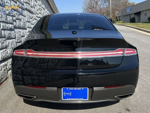 Used 2017 Lincoln MKZ Reserve w/ Technology Package image 5