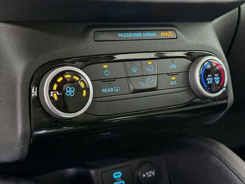 Certified 2022 Ford Escape S image 16