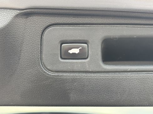 Used 2020 Honda Passport Touring image 12