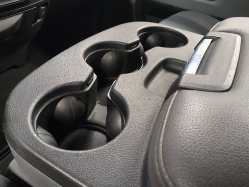 Used 2019 RAM 1500 Classic SLT AWD/4WD image 26