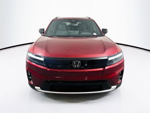 Used 2024 Honda Prologue Touring image 2