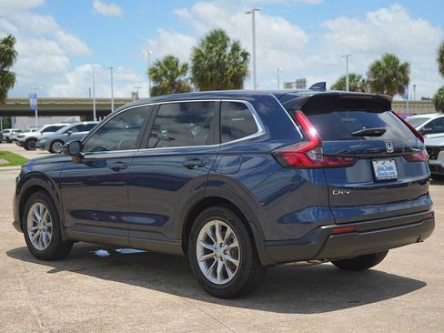 Certified 2025 Honda CR-V EX image 4