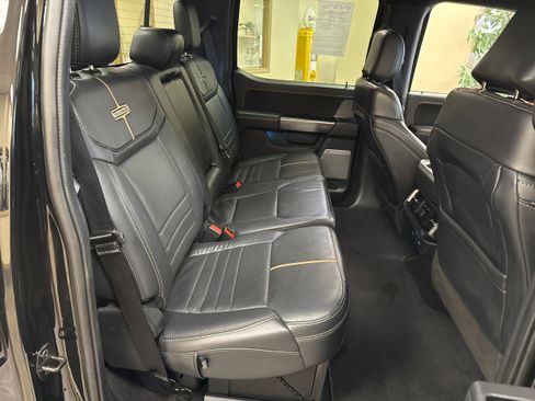 Used 2023 Ford F150 Platinum image 21