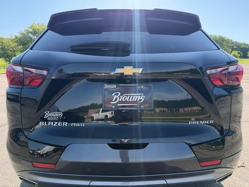 Used 2022 Chevrolet Blazer Premier AWD/4WD image 6