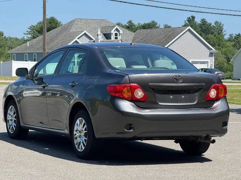 Used 2010 Toyota Corolla LE FWD image 8