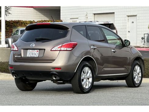 Used 2013 Nissan Murano S image 4