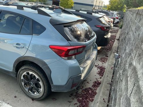 Used 2023 Subaru Crosstrek 2.0i Premium AWD/4WD image 5