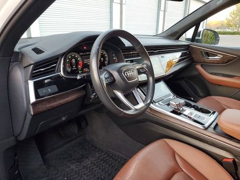 Used 2021 Audi Q7 2.0T Premium Plus w/ Executive Package image 19