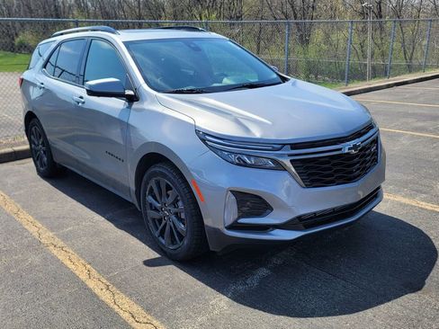 Used 2023 Chevrolet Equinox RS image 8