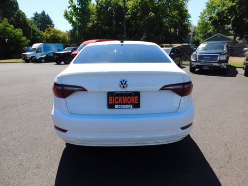 Used 2020 Volkswagen Jetta SE FWD image 21