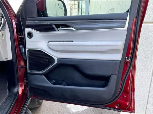 Used 2022 Jeep Wagoneer Series II image 20