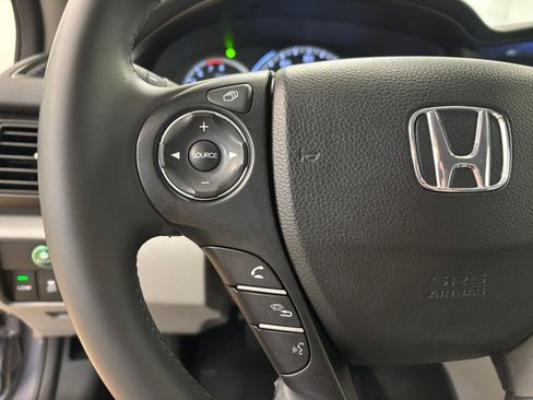 Used 2015 Honda Accord EX-L image 26