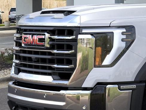 New 2026 GMC Sierra 2500 SLT w/ Texas SLT Premium Package AWD/4WD image 13