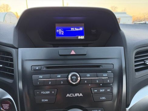 Used 2017 Acura ILX image 22