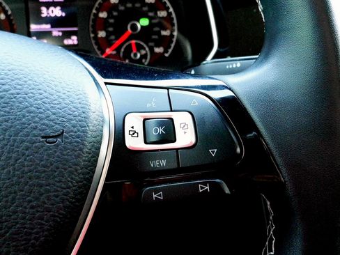 Used 2021 Volkswagen Jetta SE w/ SE Cold Weather Package image 14