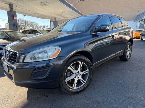 Used 2013 Volvo XC60 T6 image 6