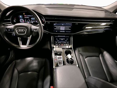 Used 2023 Audi Q7 2.0T Premium w/ Convenience Package AWD/4WD image 19
