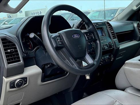 Used 2022 Ford F250 XL w/ Power Equipment Group AWD/4WD image 13