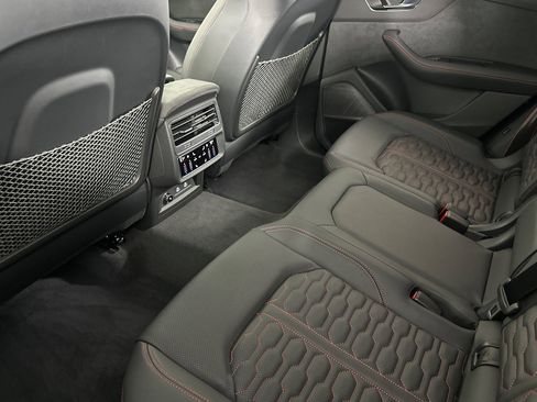 Used 2023 Audi RS Q8 w/ Black Optic Package image 11