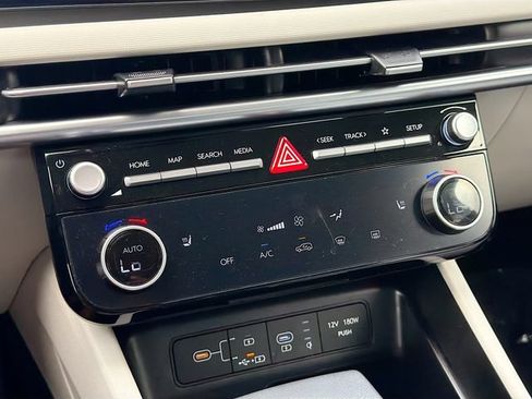 Certified 2025 Hyundai Tucson SEL FWD image 15