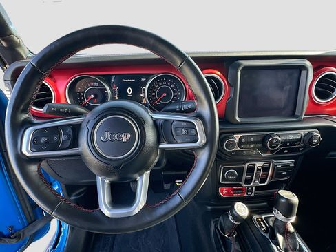 Used 2021 Jeep Gladiator Rubicon image 11