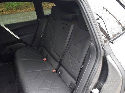 Used 2022 BMW iX xDrive50 w/ Premium Package image 26