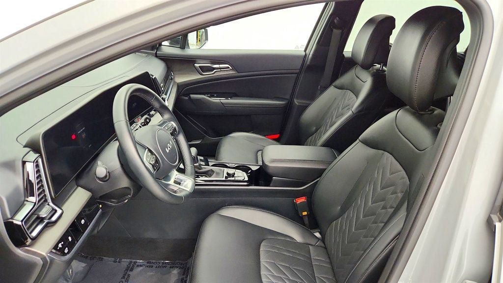 Used 2025 Kia Sportage X-Line w/ Premium Package AWD/4WD image 20