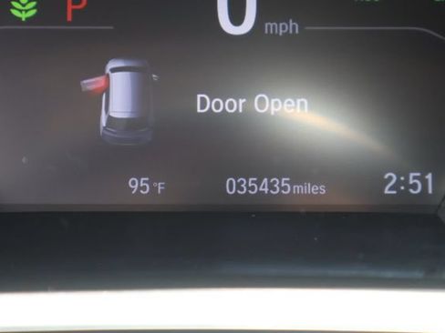 Used 2021 Honda CR-V Touring image 43
