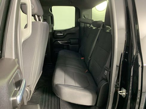 Used 2020 Chevrolet Silverado 1500 Custom w/ Custom Value Package RWD image 30