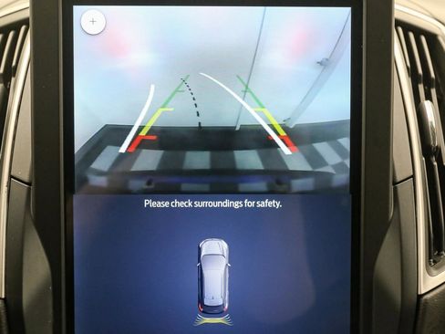 Used 2022 Ford Edge SEL w/ Convenience Package image 32