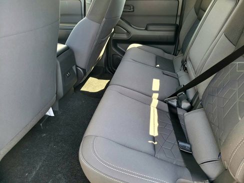 New 2026 Nissan Frontier SV w/ All-Weather Content Package AWD/4WD image 7