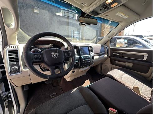Used 2018 RAM 1500 Big Horn image 2