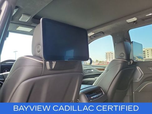Used 2024 Cadillac Escalade Sport Platinum w/ LPO, ONYX Package AWD/4WD image 18