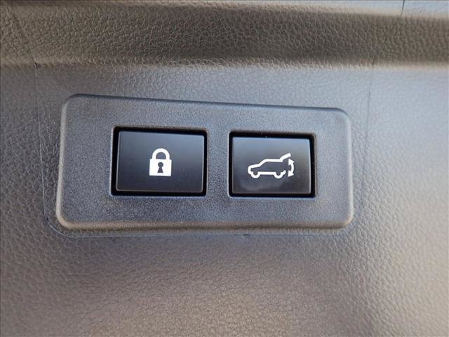 Used 2025 Subaru Outback Premium AWD/4WD image 9