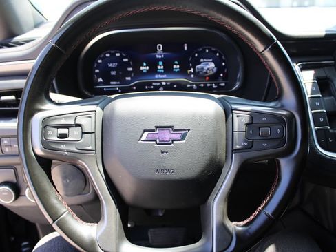 Used 2024 Chevrolet Suburban RST RWD image 30