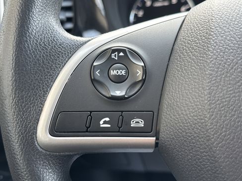 Used 2020 Mitsubishi Outlander ES image 19