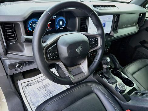 Used 2025 Ford Bronco Badlands AWD/4WD image 24