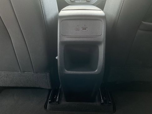 Used 2025 Buick Envista Preferred image 19