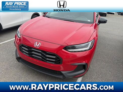 Used 2024 Honda HR-V Sport image 1