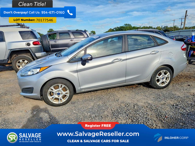 Used 2015 Ford Fiesta SE FWD image 1