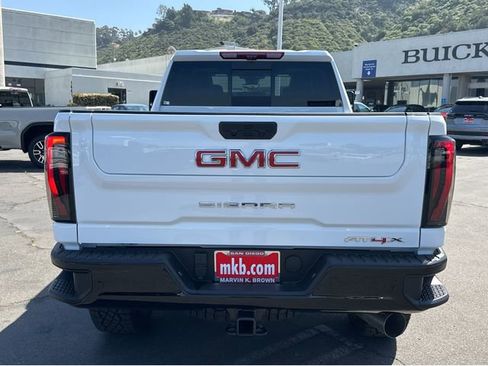 New 2026 GMC Sierra 2500 AT4X image 12