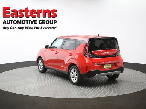 Used 2025 Kia Soul LX w/ LX Technology Package image 64