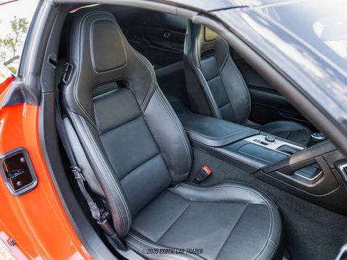 Used 2019 Chevrolet Corvette Stingray Coupe w/ Carbon Flash Badge Package image 71