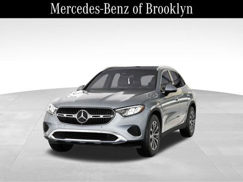 Used 2026 Mercedes-Benz GLC 300 4MATIC image 41