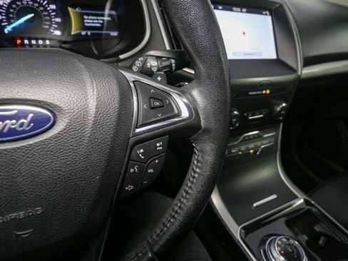 Used 2019 Ford Edge SEL w/ Equipment Group 201A AWD/4WD image 29